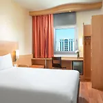 Hotel Ibis 3*