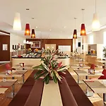 Ibis Готель Адана