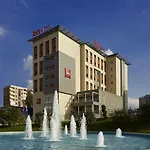 Ibis 3*