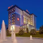 Ibis Готель