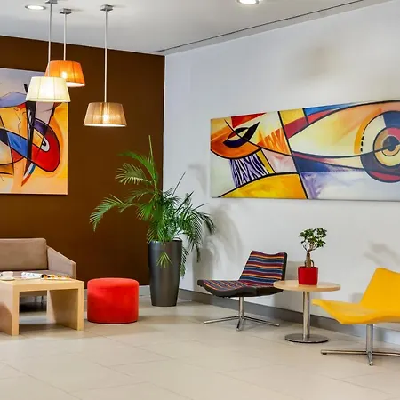 Ibis Hotel