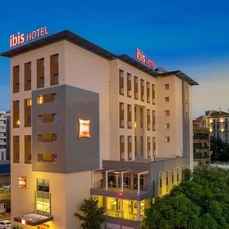 Ibis Готель