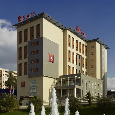 Отель Ibis Адана