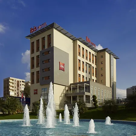 Ibis 3*