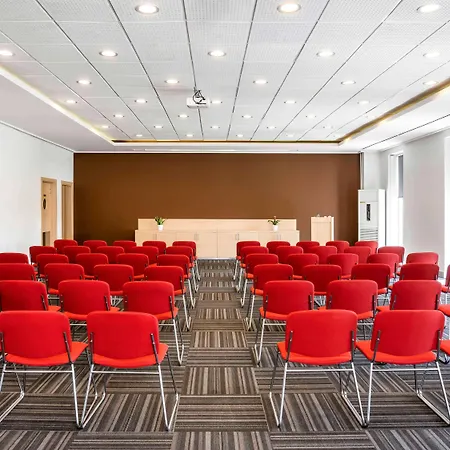 Ibis Adana