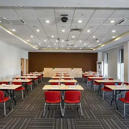 Ibis Hotel