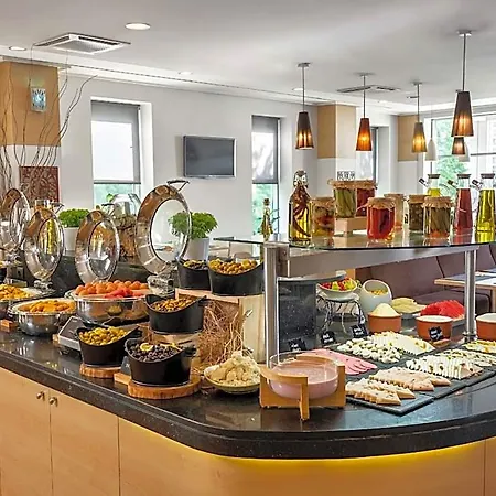 Ibis Hotel