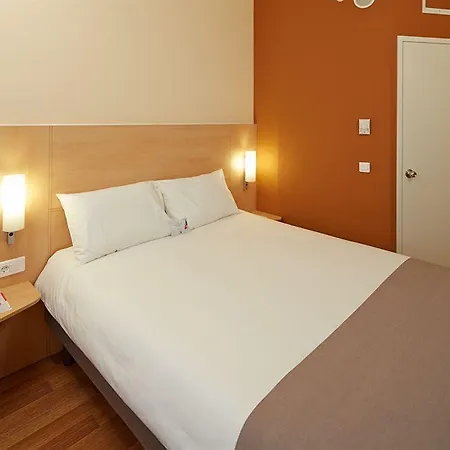Hotel Ibis 3*